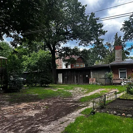 Urban Wolfie With Free Parking & Own Bicycle شقة