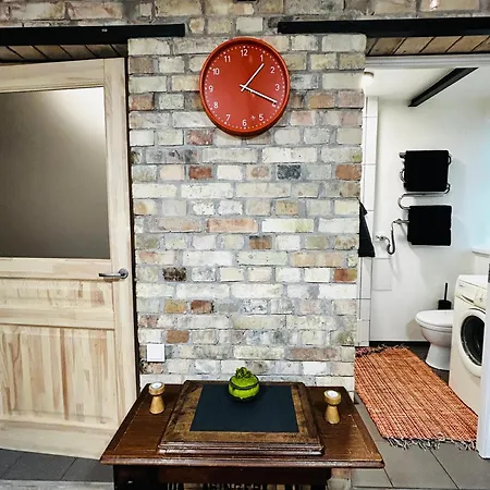 Romantic Hideaway Studio Next To Agenskalns Market & Free Parking
