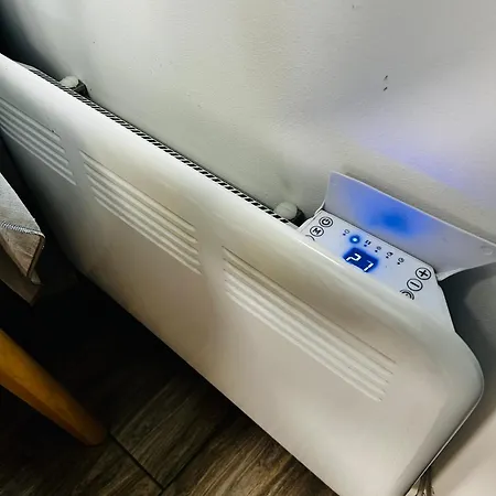 Urban Wolfie With Free Parking & Own Bicycle شقة