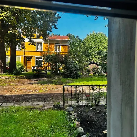 Apartamento Urban Wolfie With Free Parking & Own Bicycle Riga